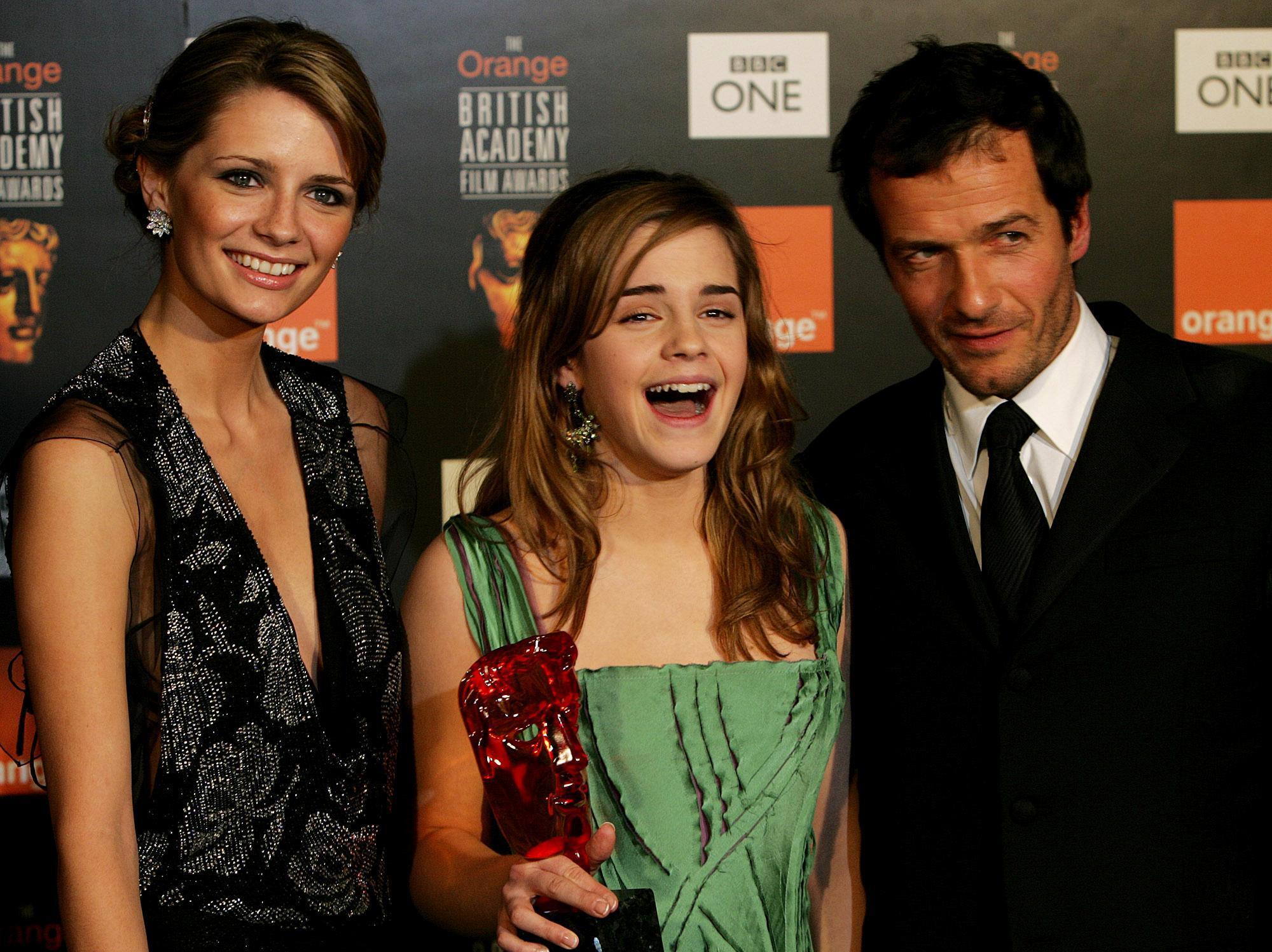 pressroom043.jpg pressroom043.jpg