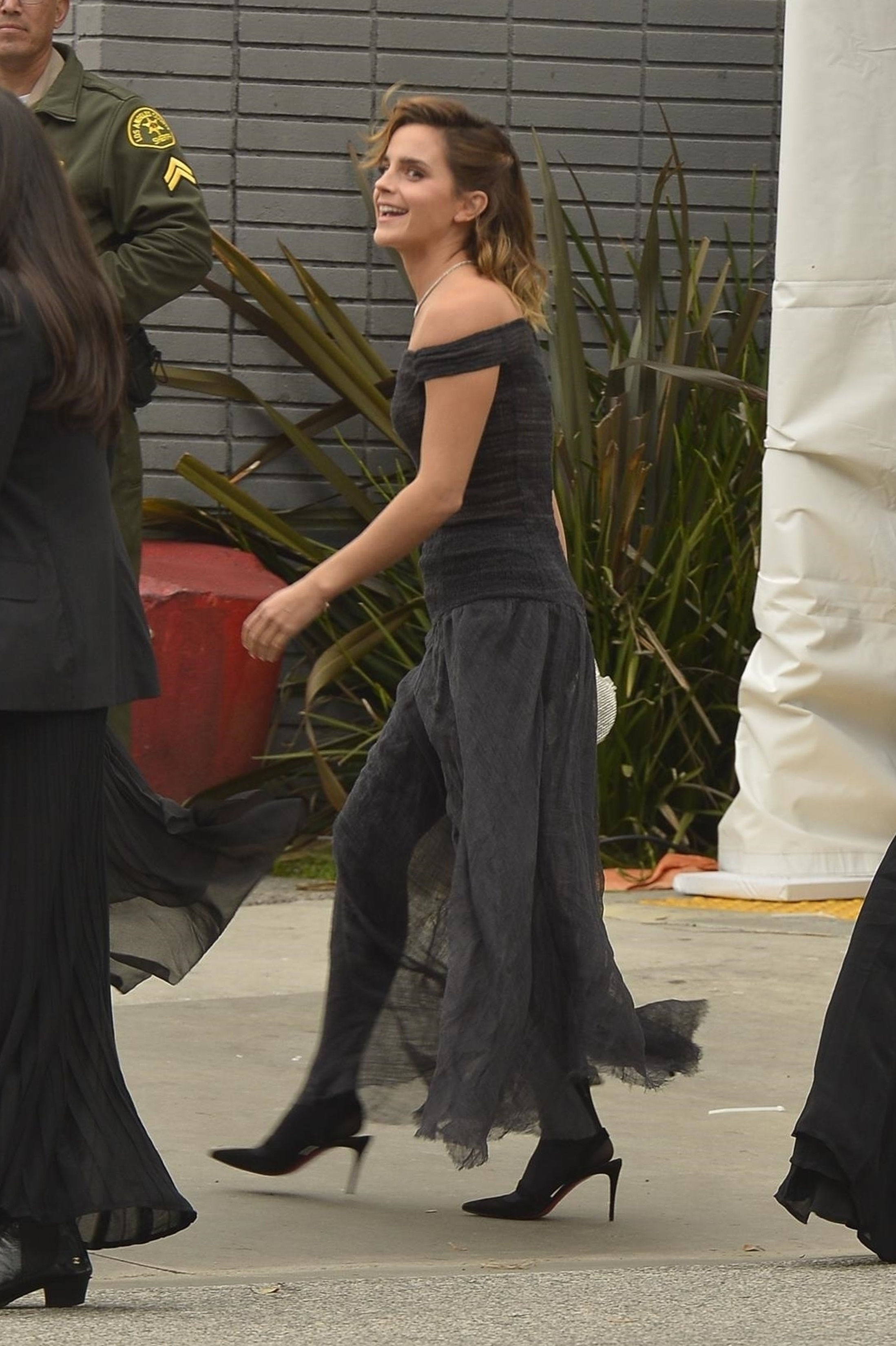 arriving007.jpg