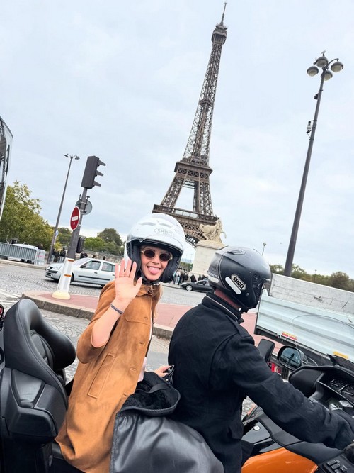 leaving012.jpg leaving012.jpg