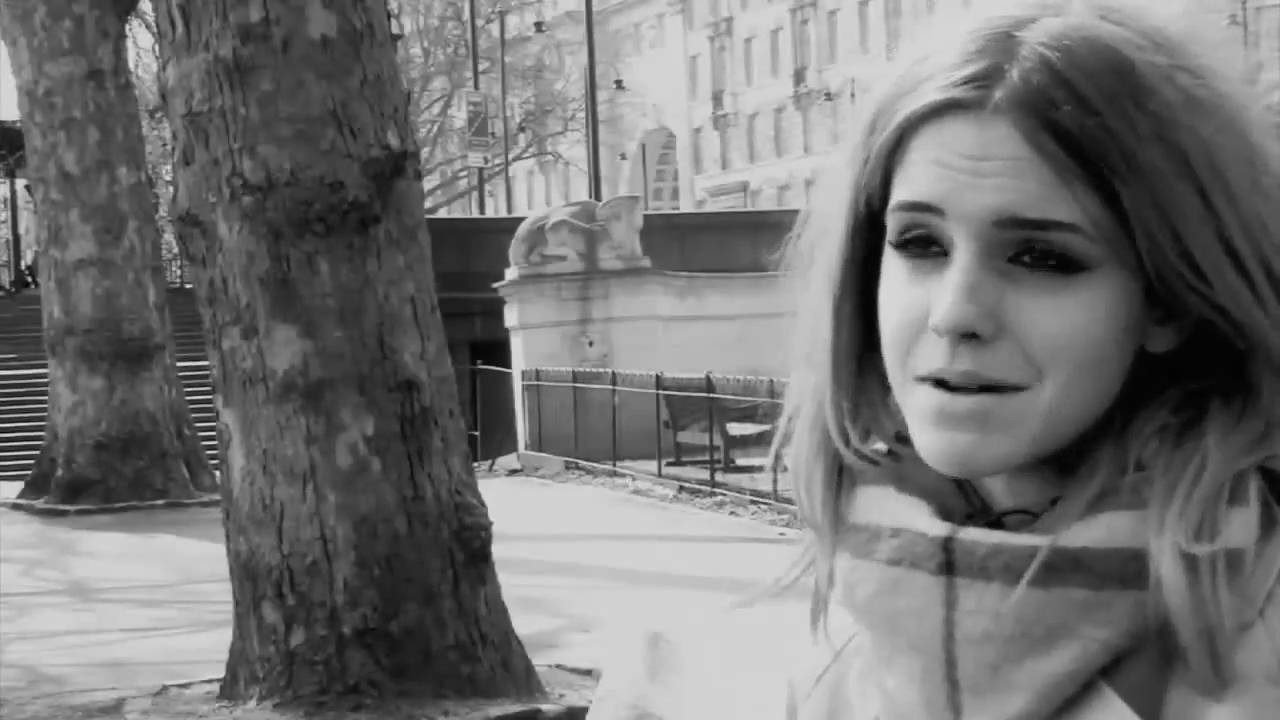 EmmaWatsonFan-nl_2009BurberryAutumWinterCampaign-BTS0100.jpg EmmaWatsonFan-nl_2009BurberryAutumWinterCampaign-BTS0100.jpg