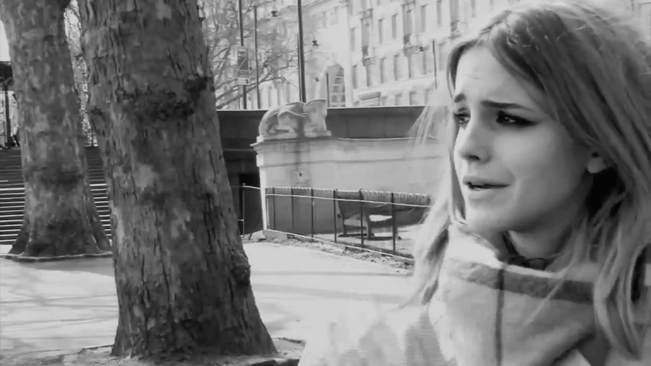 EmmaWatsonFan-nl_2009BurberryAutumWinterCampaign-BTS0102.jpg EmmaWatsonFan-nl_2009BurberryAutumWinterCampaign-BTS0102.jpg