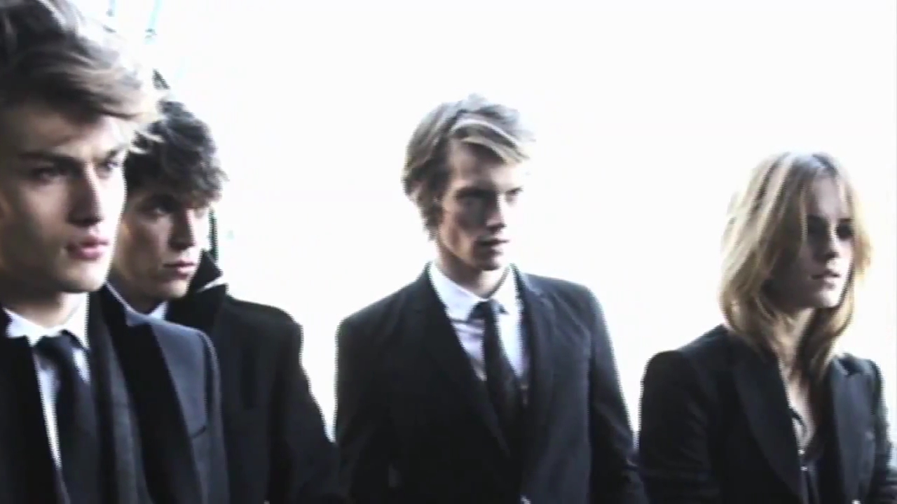 EmmaWatsonFan-nl_2009BurberryAutumWinterCampaign-BTS0139.jpg EmmaWatsonFan-nl_2009BurberryAutumWinterCampaign-BTS0139.jpg