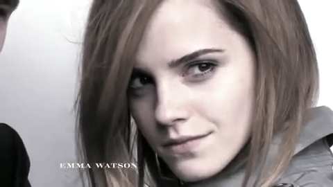 EmmaWatsonFan_dot_nl-2009BurberryCampaign0018.jpg