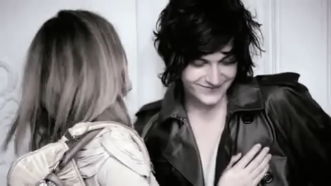 EmmaWatsonFan_dot_nl-2009BurberryCampaign0144.jpg EmmaWatsonFan_dot_nl-2009BurberryCampaign0144.jpg