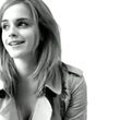 EmmaWatsonFan_dot_nl-2009BurberryCampaign0077.jpg