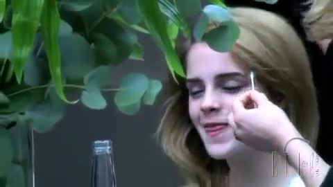 EmmaWatsonFan-nl_2009Elle0011.jpg