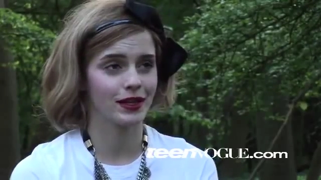 EmmaWatsonFan-nl_2009TeenVouge0092.jpg
