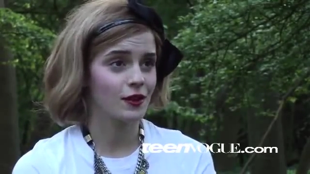 EmmaWatsonFan-nl_2009TeenVouge0093.jpg