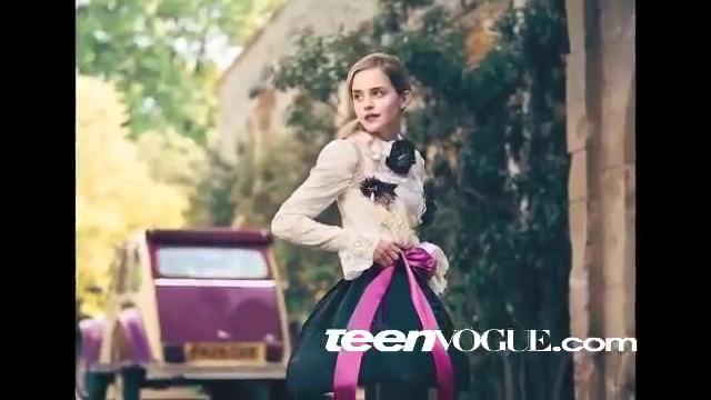 EmmaWatsonFan-nl_2009TeenVouge0104.jpg