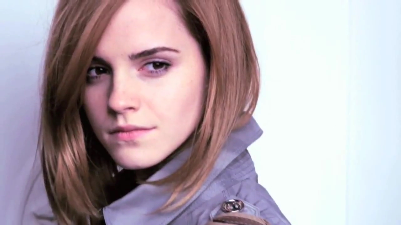 EmmaWatsonFan-nl_2010BurberrySprinSummerCampaign0178.jpg