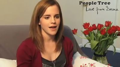 EmmaWatsonFan-nl_2010PeopleTree-AskEmma0436.jpg