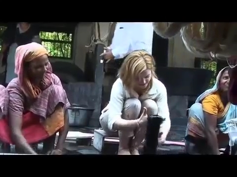 EmmaWatsonFan-nl_2010PeopleTree-Interview0075.jpg EmmaWatsonFan-nl_2010PeopleTree-Interview0075.jpg