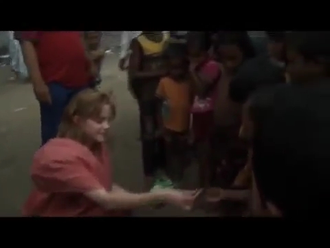 EmmaWatsonFan-nl_2010PeopleTree-Interview0139.jpg EmmaWatsonFan-nl_2010PeopleTree-Interview0139.jpg