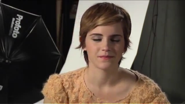 EmmaWatsonFan-nl_2011Seventeen0026.jpg