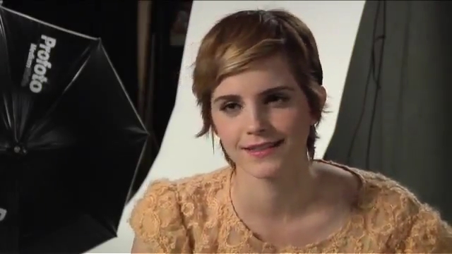 EmmaWatsonFan-nl_2011Seventeen0034.jpg