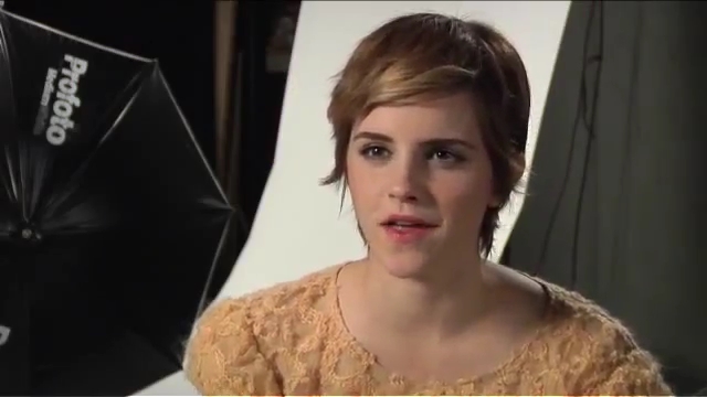 EmmaWatsonFan-nl_2011Seventeen0054.jpg