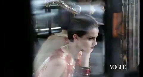 EmmaWatsonFan-nl_2012Vouge0036.jpg