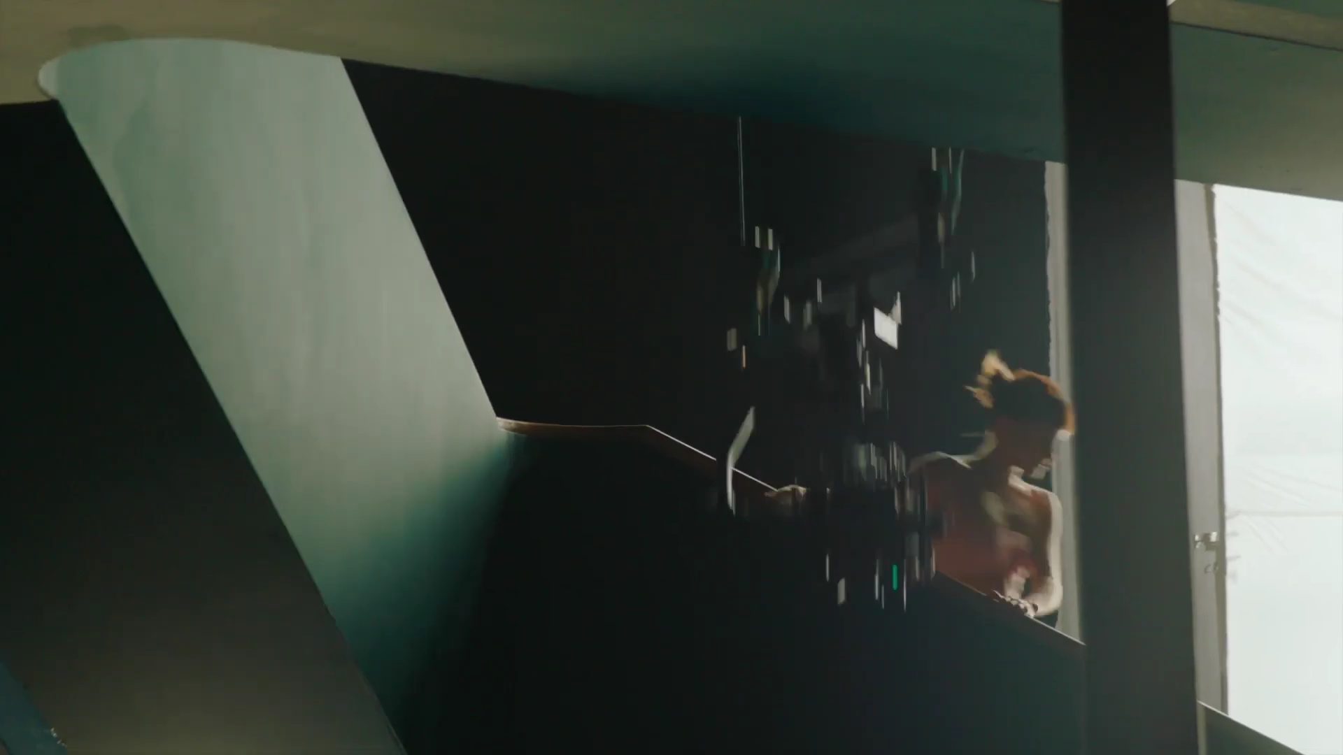 EmmaWatsonFan-dot-nl_2022PradaParadoxeFilm-MakingOf0020.jpg EmmaWatsonFan-dot-nl_2022PradaParadoxeFilm-MakingOf0020.jpg