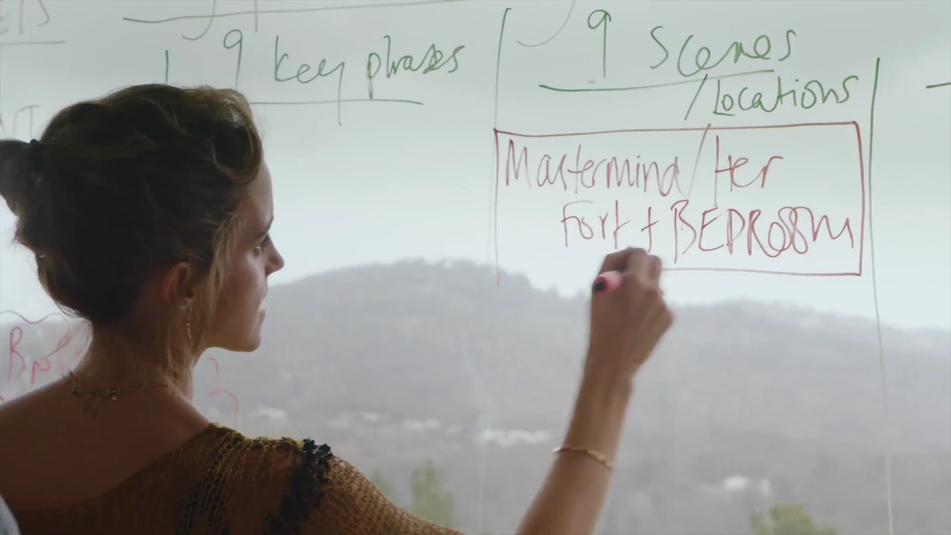 EmmaWatsonFan-dot-nl_2022PradaParadoxeFilm-MakingOf0436.jpg EmmaWatsonFan-dot-nl_2022PradaParadoxeFilm-MakingOf0436.jpg