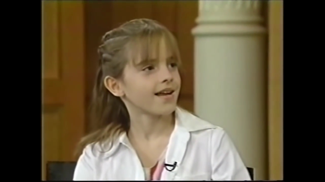 EmmaWatsonFan-nl_2002LiveWithRegisAndKelly0098.jpg EmmaWatsonFan-nl_2002LiveWithRegisAndKelly0098.jpg