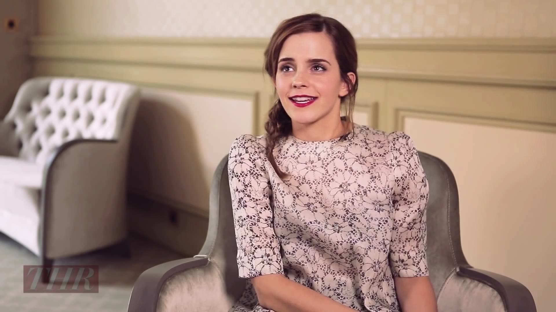 EmmaWatsonFan-nl_2013TheHollywoodReporter0152.jpg