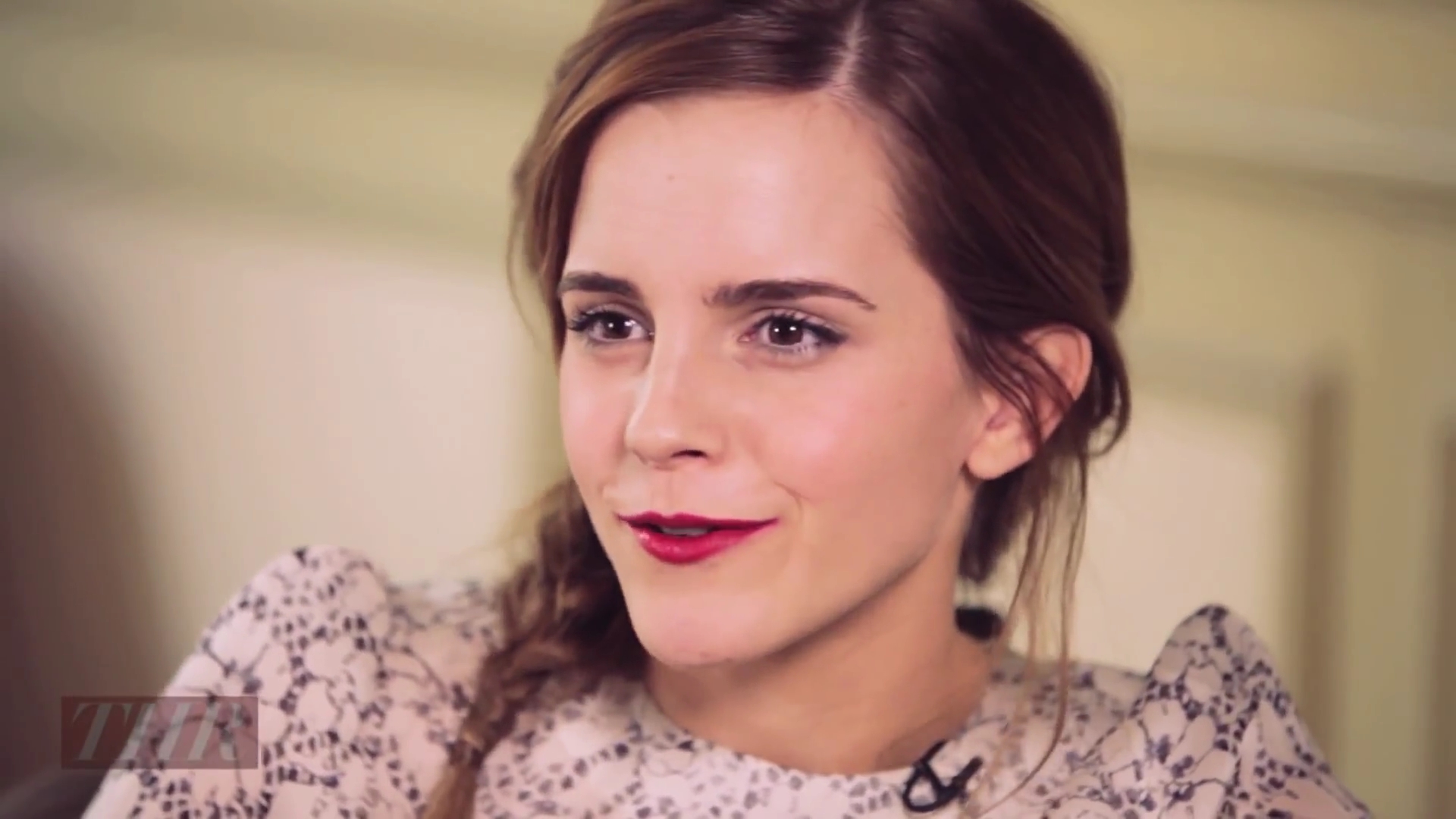 EmmaWatsonFan-nl_2013TheHollywoodReporter0171.jpg