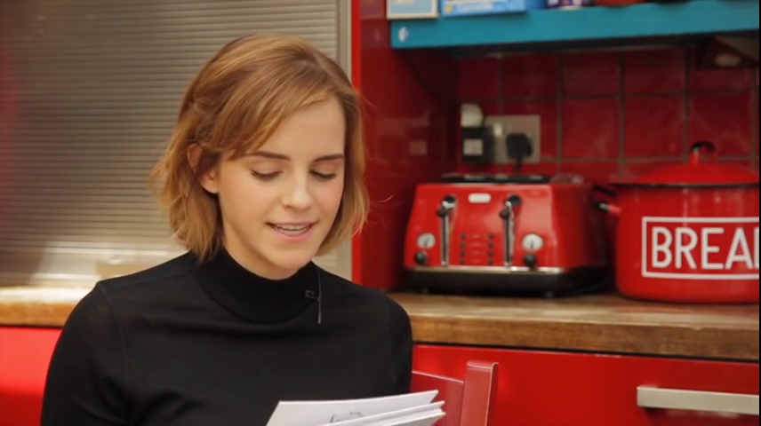 EmmaWatsonFan-nl_2016OurSharedShelf-InCoversationWithCaitlinMoran0013.jpg