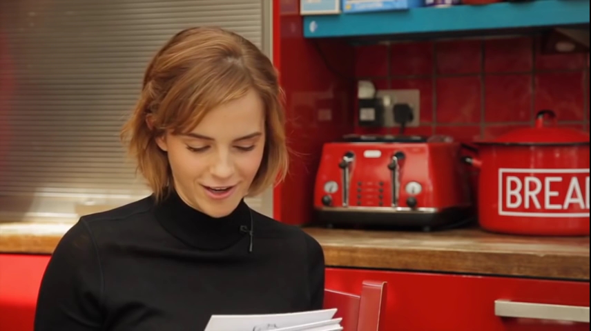 EmmaWatsonFan-nl_2016OurSharedShelf-InCoversationWithCaitlinMoran0014.jpg