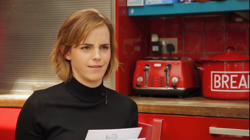 EmmaWatsonFan-nl_2016OurSharedShelf-InCoversationWithCaitlinMoran0018.jpg