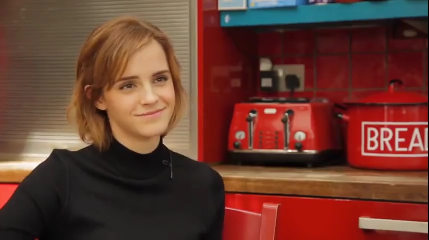 EmmaWatsonFan-nl_2016OurSharedShelf-InCoversationWithCaitlinMoran0066.jpg