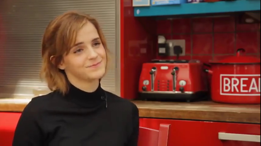 EmmaWatsonFan-nl_2016OurSharedShelf-InCoversationWithCaitlinMoran0083.jpg