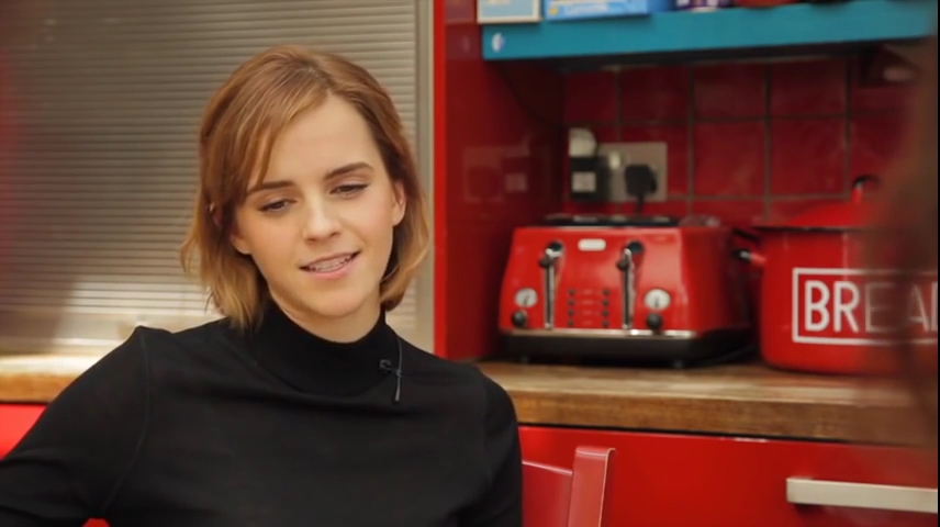 EmmaWatsonFan-nl_2016OurSharedShelf-InCoversationWithCaitlinMoran0193.jpg