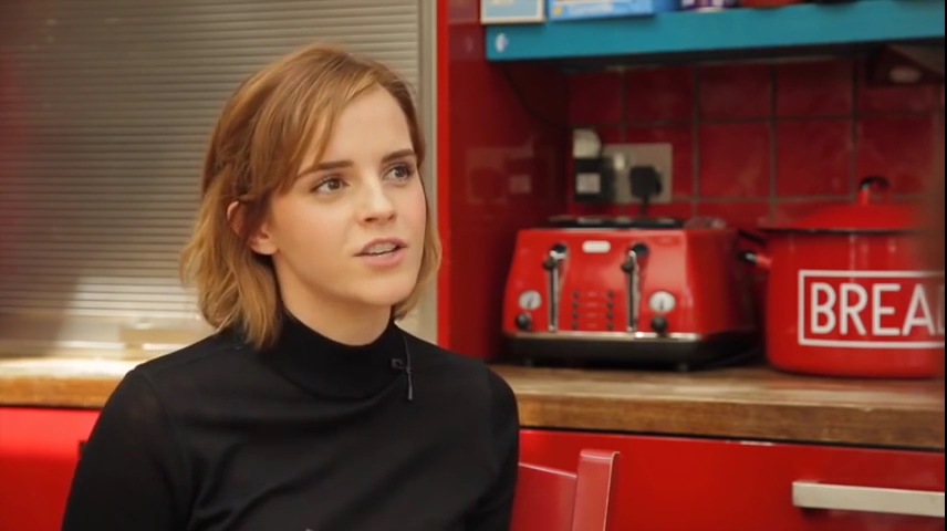 EmmaWatsonFan-nl_2016OurSharedShelf-InCoversationWithCaitlinMoran0233.jpg