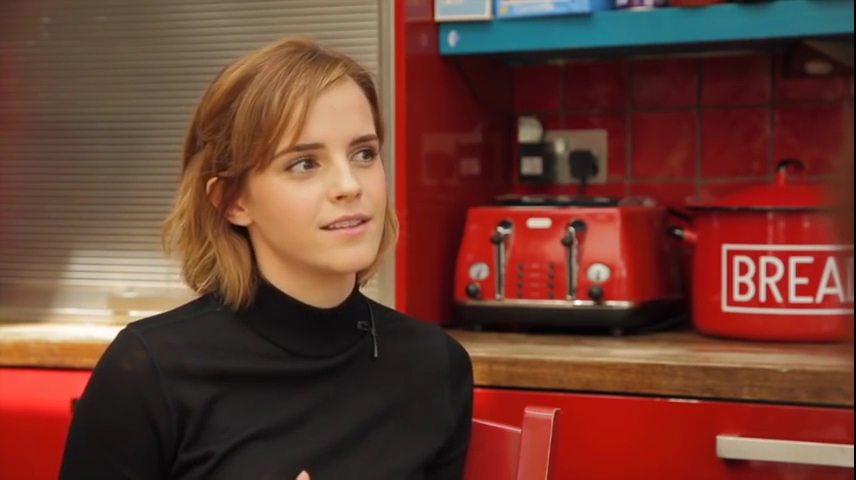 EmmaWatsonFan-nl_2016OurSharedShelf-InCoversationWithCaitlinMoran0234.jpg
