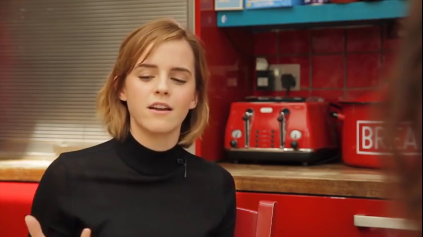 EmmaWatsonFan-nl_2016OurSharedShelf-InCoversationWithCaitlinMoran0256.jpg