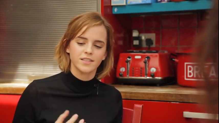 EmmaWatsonFan-nl_2016OurSharedShelf-InCoversationWithCaitlinMoran0260.jpg