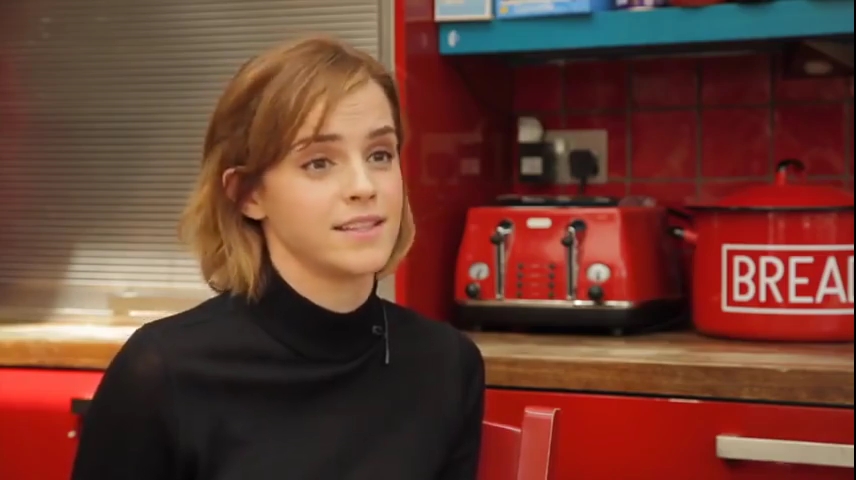 EmmaWatsonFan-nl_2016OurSharedShelf-InCoversationWithCaitlinMoran0271.jpg