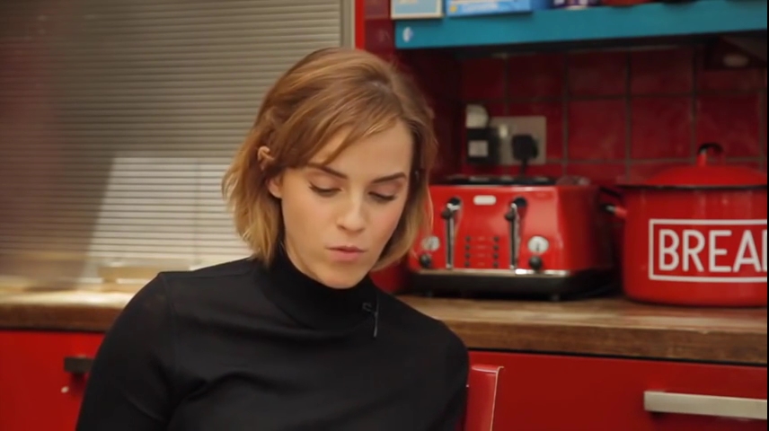 EmmaWatsonFan-nl_2016OurSharedShelf-InCoversationWithCaitlinMoran0599.jpg