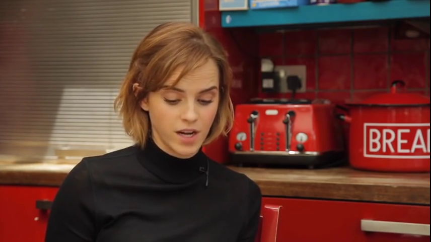 EmmaWatsonFan-nl_2016OurSharedShelf-InCoversationWithCaitlinMoran0602.jpg