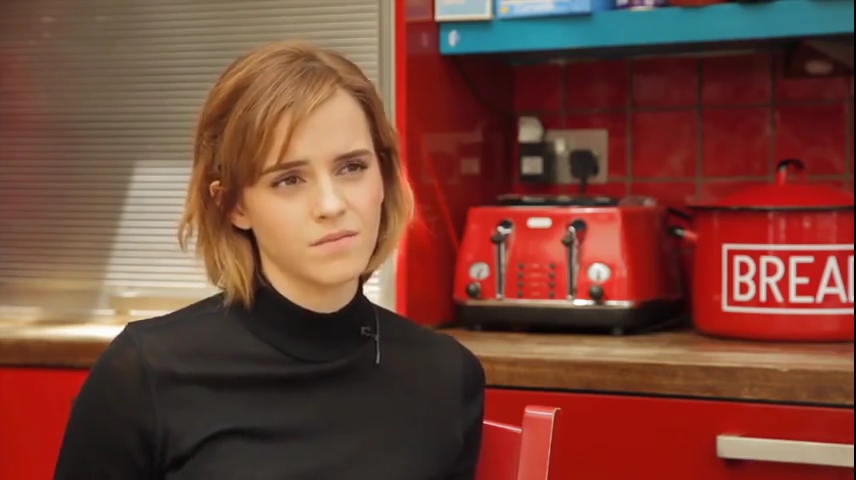 EmmaWatsonFan-nl_2016OurSharedShelf-InCoversationWithCaitlinMoran0722.jpg