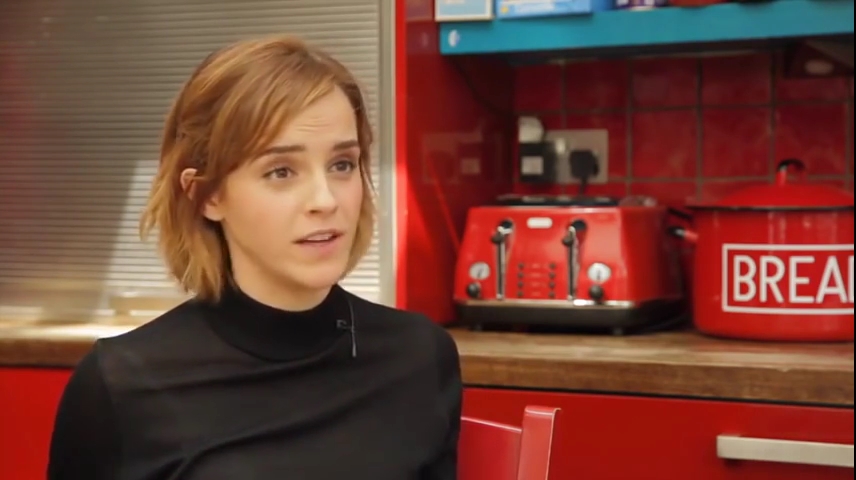 EmmaWatsonFan-nl_2016OurSharedShelf-InCoversationWithCaitlinMoran0747.jpg