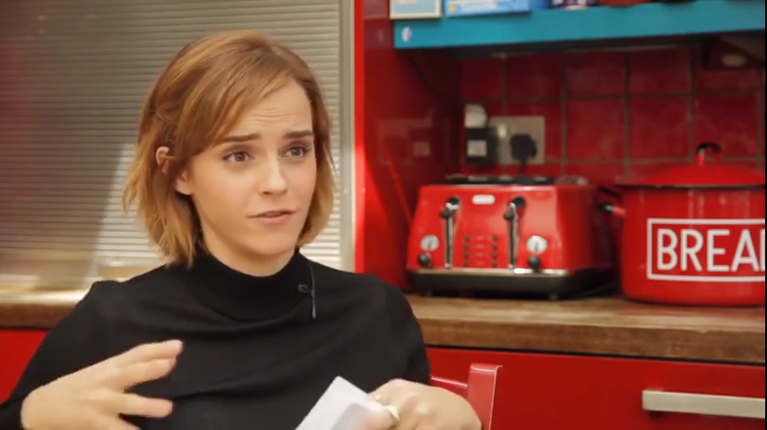EmmaWatsonFan-nl_2016OurSharedShelf-InCoversationWithCaitlinMoran0748.jpg