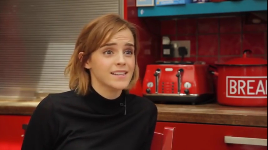 EmmaWatsonFan-nl_2016OurSharedShelf-InCoversationWithCaitlinMoran1073.jpg