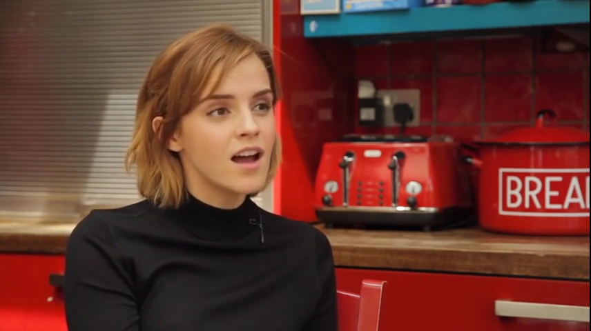 EmmaWatsonFan-nl_2016OurSharedShelf-InCoversationWithCaitlinMoran1134.jpg