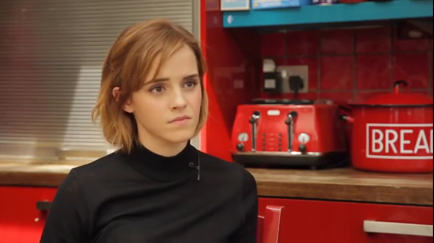 EmmaWatsonFan-nl_2016OurSharedShelf-InCoversationWithCaitlinMoran1164.jpg