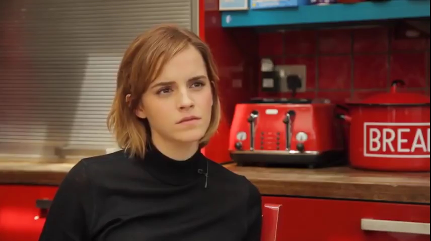 EmmaWatsonFan-nl_2016OurSharedShelf-InCoversationWithCaitlinMoran1392.jpg