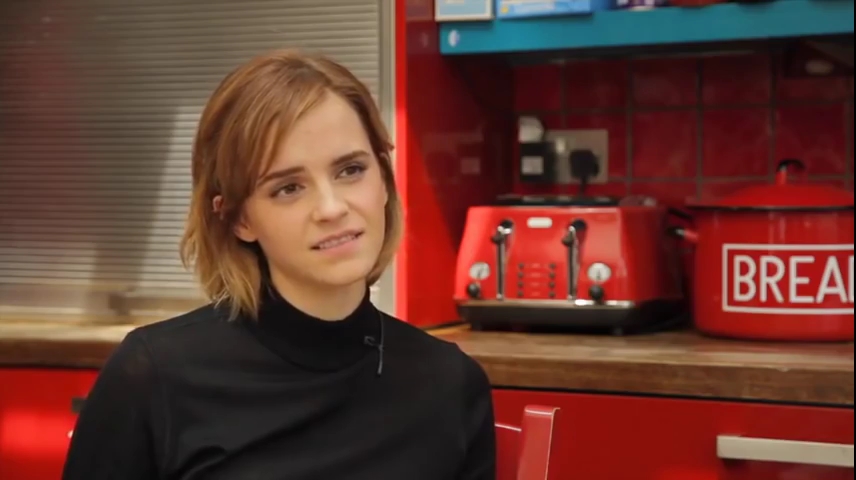 EmmaWatsonFan-nl_2016OurSharedShelf-InCoversationWithCaitlinMoran1427.jpg