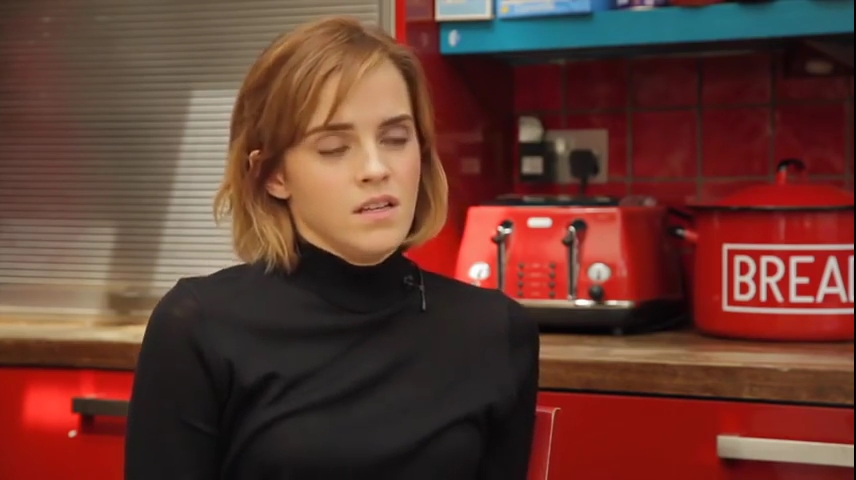 EmmaWatsonFan-nl_2016OurSharedShelf-InCoversationWithCaitlinMoran1612.jpg