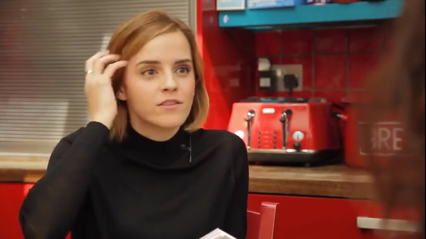 EmmaWatsonFan-nl_2016OurSharedShelf-InCoversationWithCaitlinMoran1821.jpg