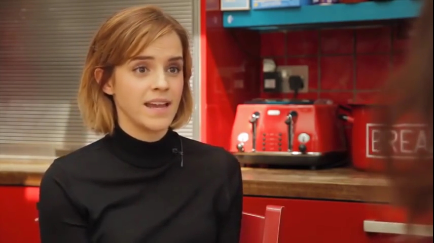 EmmaWatsonFan-nl_2016OurSharedShelf-InCoversationWithCaitlinMoran1832.jpg